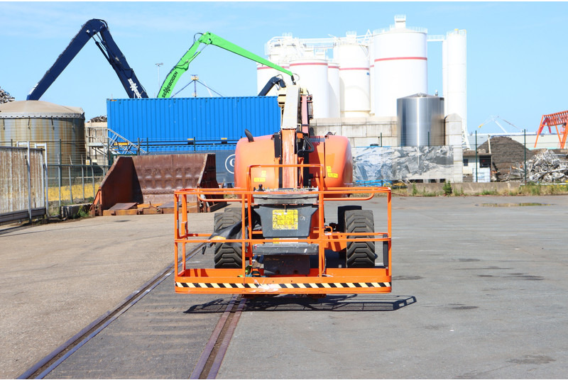 JLG 800AJ - Артикулираща платформа: снимка 3 JLG 800AJ - Артикулираща платформа: снимка 3