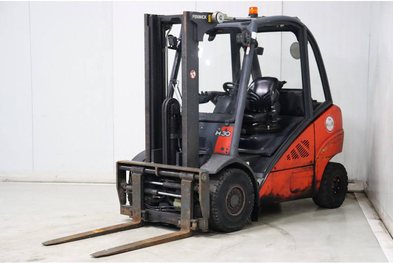 Linde H30D - Дизелов мотокар: снимка 4 Linde H30D - Дизелов мотокар: снимка 4