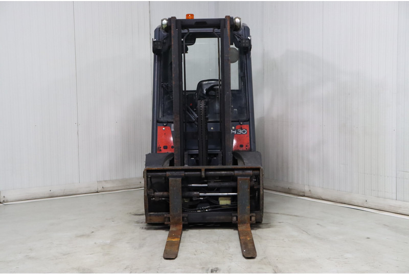 Linde H30D - Дизелов мотокар: снимка 3 Linde H30D - Дизелов мотокар: снимка 3