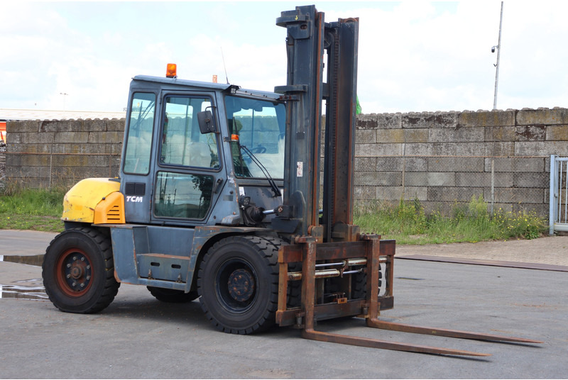 TCM FD80-2 - Дизелов мотокар: снимка 1 TCM FD80-2 - Дизелов мотокар: снимка 1