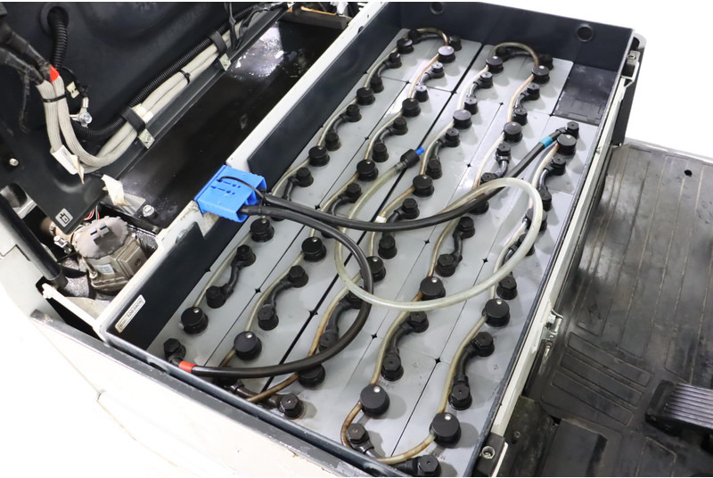 Електрокар UniCarriers A1N1L15Q: снимка 7 Електрокар UniCarriers A1N1L15Q: снимка 7