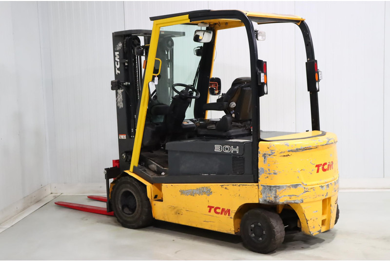 UniCarriers G1Q2L30H - Електрокар: снимка 4 UniCarriers G1Q2L30H - Електрокар: снимка 4