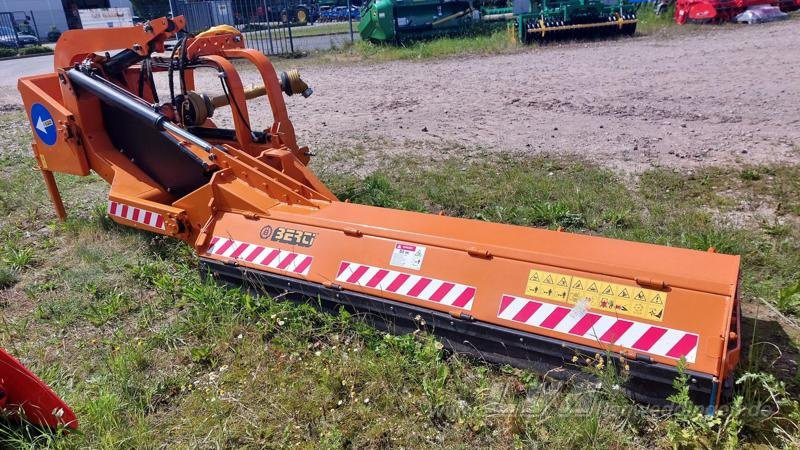 Berti TRINCIARGINI WING 250 - Косачка-шредер/ Мулчер: снимка 1 Berti TRINCIARGINI WING 250 - Косачка-шредер/ Мулчер: снимка 1