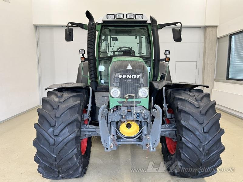 Fendt 820 Vario - Трактор: снимка 3 Fendt 820 Vario - Трактор: снимка 3