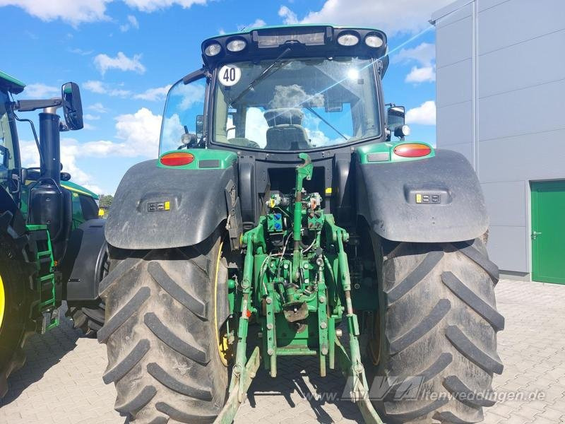 John Deere 6210R - Трактор: снимка 3 John Deere 6210R - Трактор: снимка 3