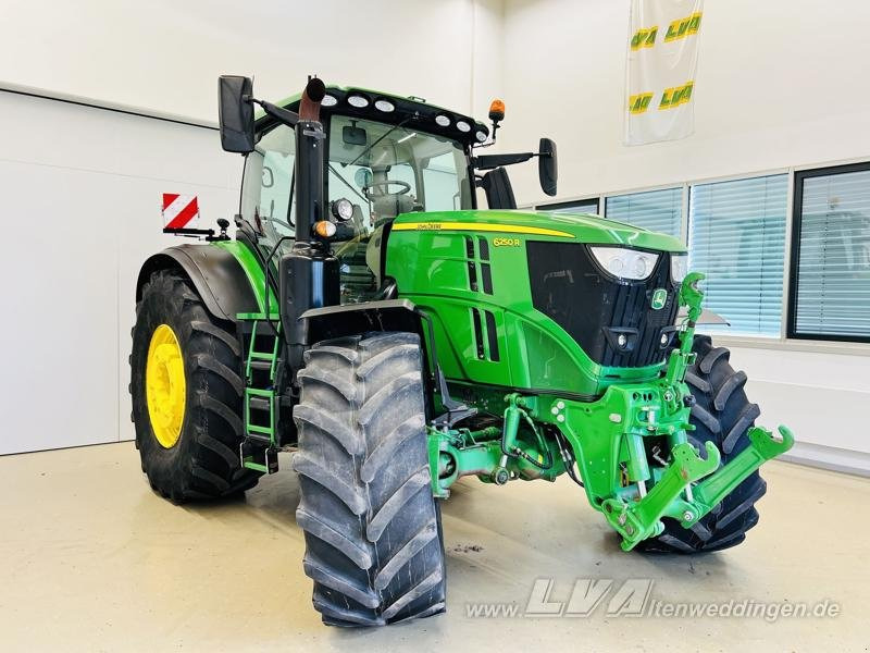 John Deere 6250R ULTIMATE CommandPro - Трактор: снимка 2 John Deere 6250R ULTIMATE CommandPro - Трактор: снимка 2