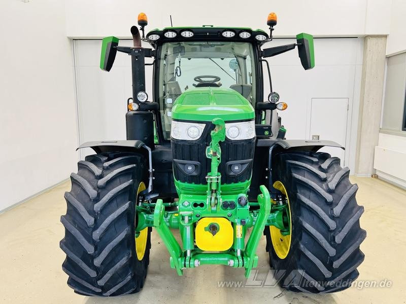 John Deere 6R 185 - Трактор: снимка 3 John Deere 6R 185 - Трактор: снимка 3