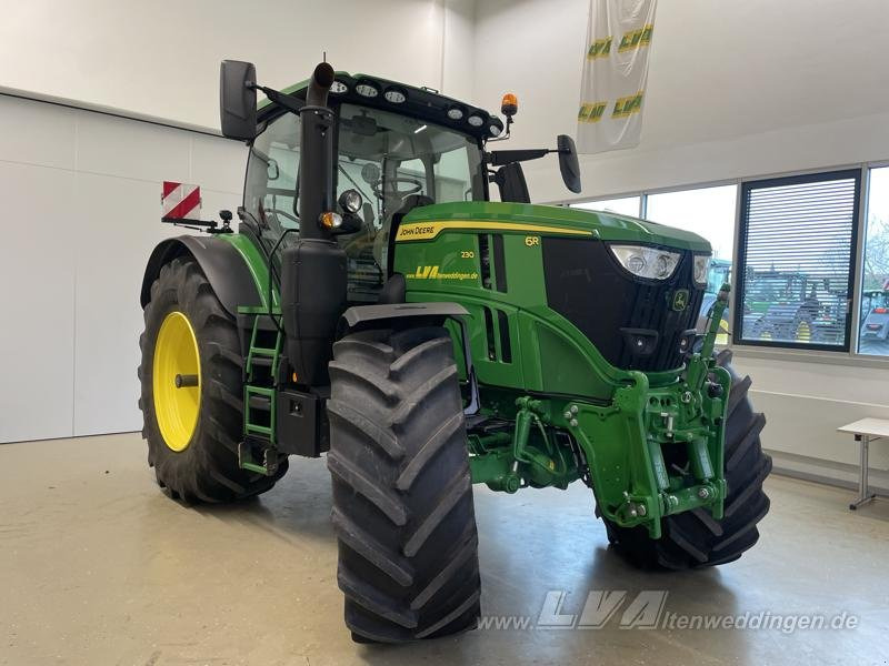 John Deere 6R 230 - Трактор: снимка 1 John Deere 6R 230 - Трактор: снимка 1