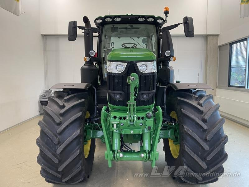 John Deere 6R 230 - Трактор: снимка 4 John Deere 6R 230 - Трактор: снимка 4