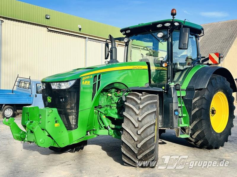 John Deere 8295R - Трактор: снимка 1 John Deere 8295R - Трактор: снимка 1