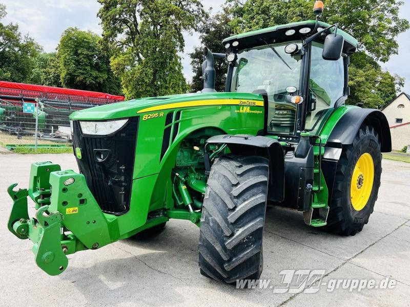 John Deere 8295R - Трактор: снимка 1 John Deere 8295R - Трактор: снимка 1