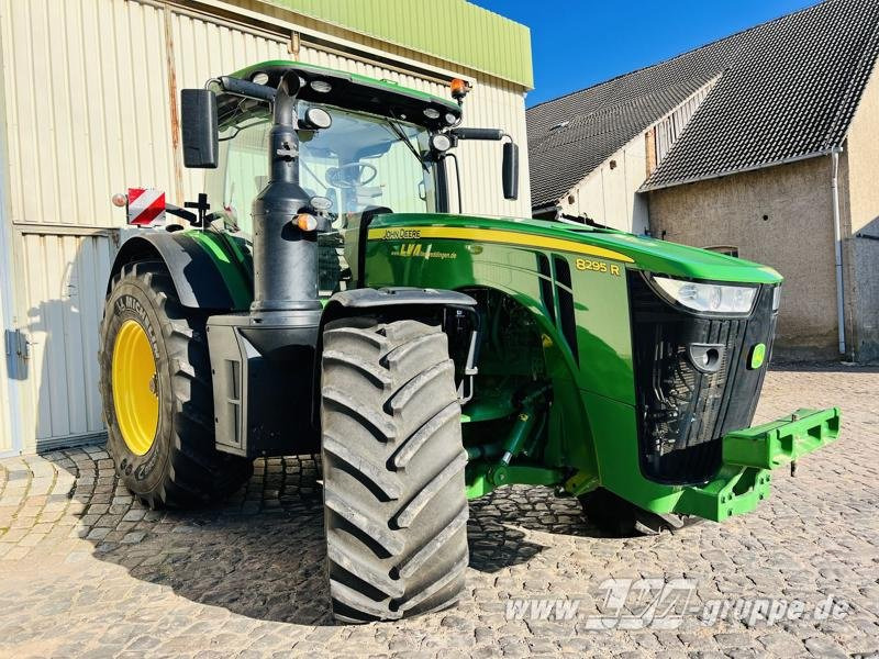 John Deere 8295R e23 PowerShift - Трактор: снимка 2 John Deere 8295R e23 PowerShift - Трактор: снимка 2