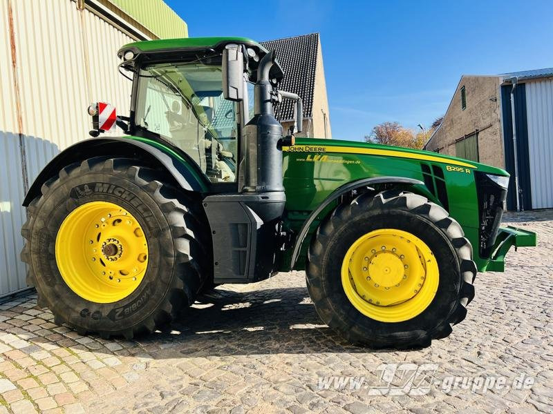 John Deere 8295R e23 PowerShift - Трактор: снимка 4 John Deere 8295R e23 PowerShift - Трактор: снимка 4
