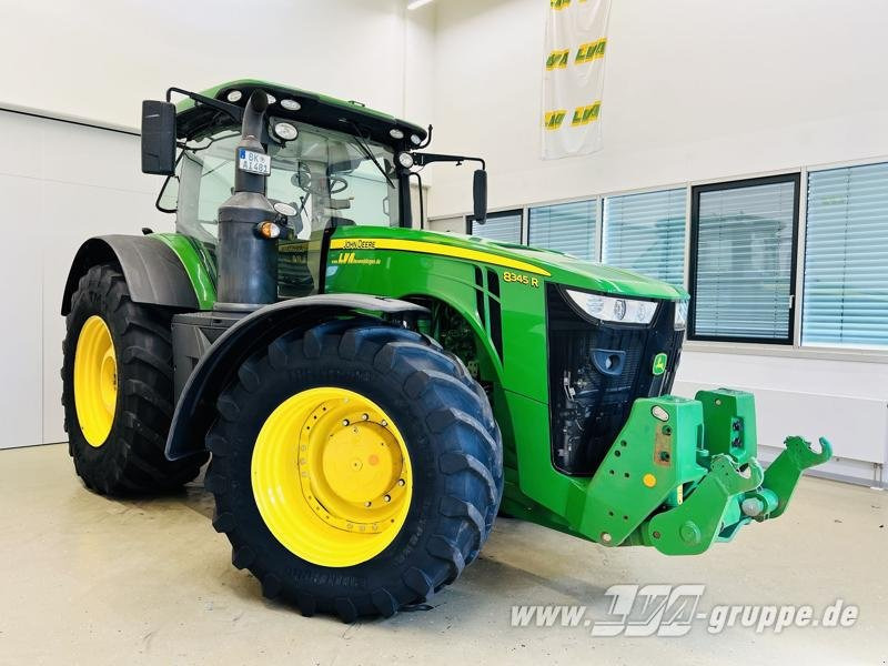 John Deere 8345R FRONT PTO - Трактор: снимка 4 John Deere 8345R FRONT PTO - Трактор: снимка 4