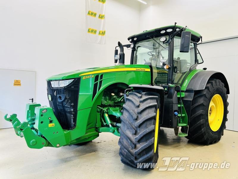 John Deere 8345R FRONT PTO - Трактор: снимка 1 John Deere 8345R FRONT PTO - Трактор: снимка 1