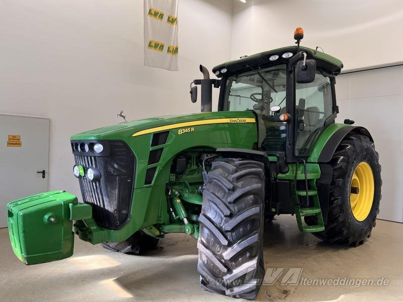 John Deere 8345R - Трактор: снимка 1 John Deere 8345R - Трактор: снимка 1