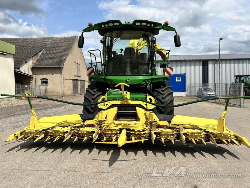 John Deere 8400 - Силажокомбайн: снимка 3 John Deere 8400 - Силажокомбайн: снимка 3
