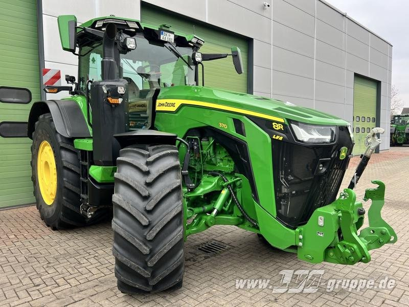 John Deere 8R 370 - Трактор: снимка 2 John Deere 8R 370 - Трактор: снимка 2