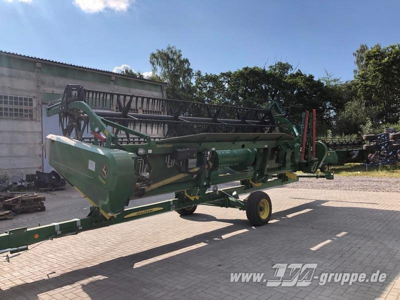 John Deere T550 - Зърнокомбайн: снимка 5 John Deere T550 - Зърнокомбайн: снимка 5