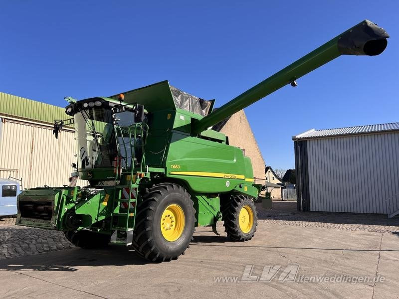 John Deere T660 - Зърнокомбайн: снимка 1 John Deere T660 - Зърнокомбайн: снимка 1
