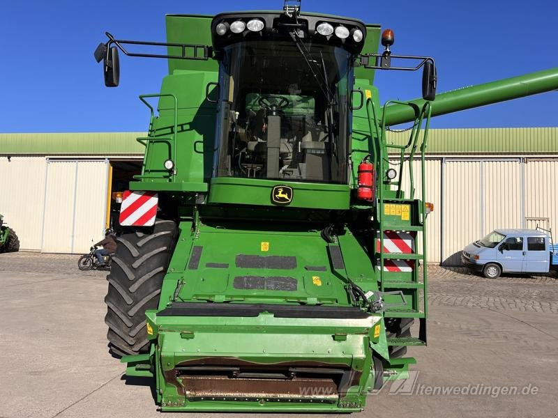 John Deere T660 - Зърнокомбайн: снимка 4 John Deere T660 - Зърнокомбайн: снимка 4