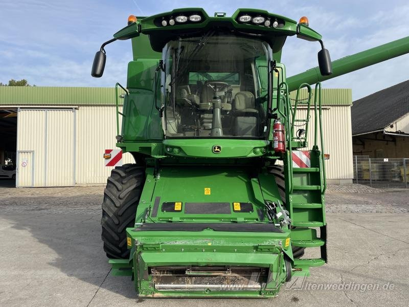 John Deere T660i - Зърнокомбайн: снимка 2 John Deere T660i - Зърнокомбайн: снимка 2