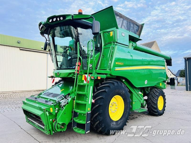 John Deere W660 - Зърнокомбайн: снимка 1 John Deere W660 - Зърнокомбайн: снимка 1