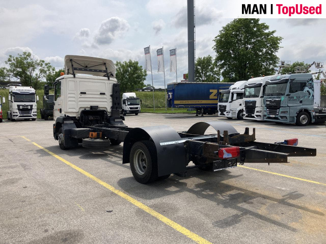 MAN TGM 12.290 4X2 LL - Шаси кабина: снимка 4 MAN TGM 12.290 4X2 LL - Шаси кабина: снимка 4