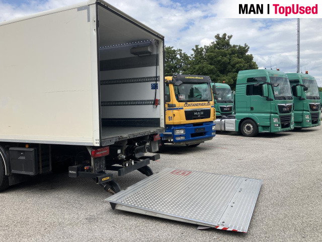 MAN TGM 18.320 4X2 LL - Камион фургон: снимка 2 MAN TGM 18.320 4X2 LL - Камион фургон: снимка 2