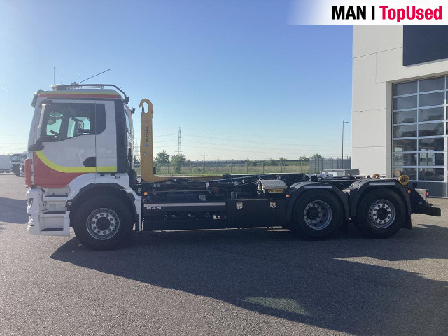 MAN TGS 26.430 6x2-4 BL CH Einsatzfahrzeug! Feuerwehr - Мултилифт с кука камион: снимка 2 MAN TGS 26.430 6x2-4 BL CH Einsatzfahrzeug! Feuerwehr - Мултилифт с кука камион: снимка 2