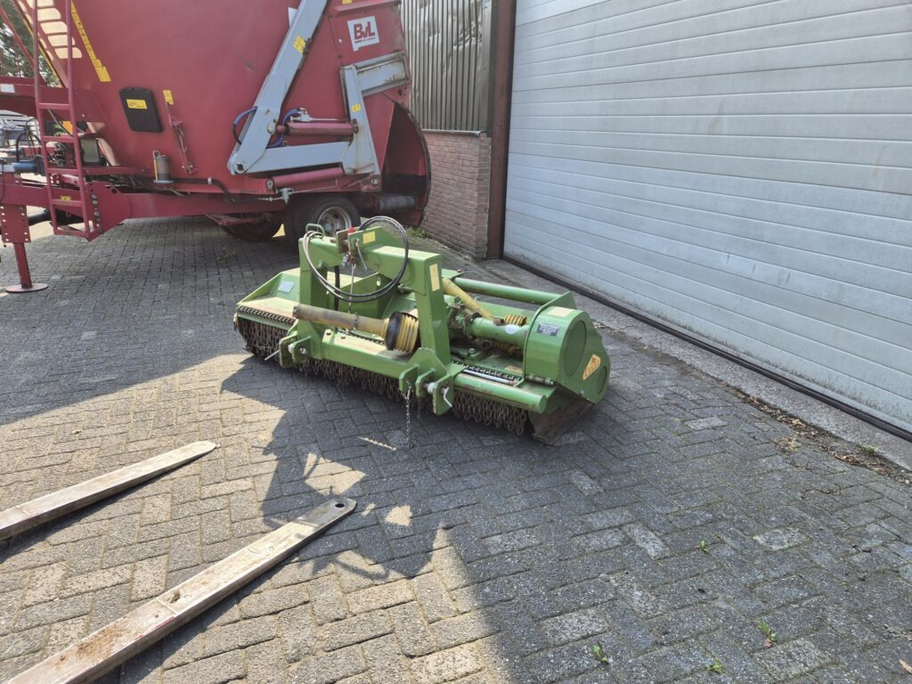 CELLI Taurus 200 mower - Косачка: снимка 2 CELLI Taurus 200 mower - Косачка: снимка 2