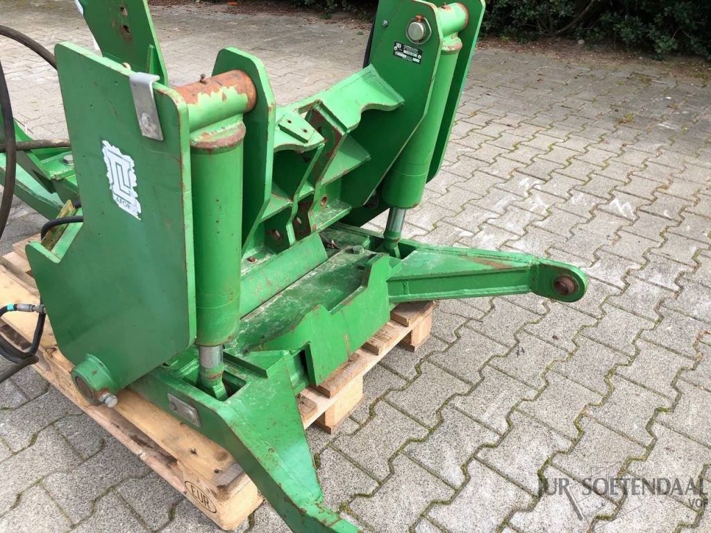 JOHN DEERE frontlinkage - Трактор: снимка 5 JOHN DEERE frontlinkage - Трактор: снимка 5