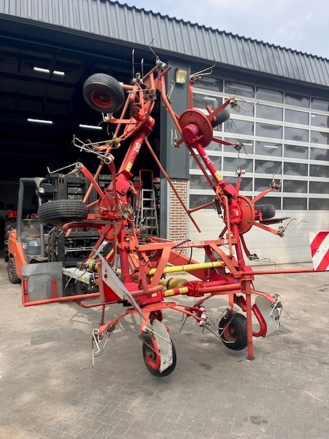 LELY 675 tedder - Гребло/ Сенообръщачка: снимка 4 LELY 675 tedder - Гребло/ Сенообръщачка: снимка 4