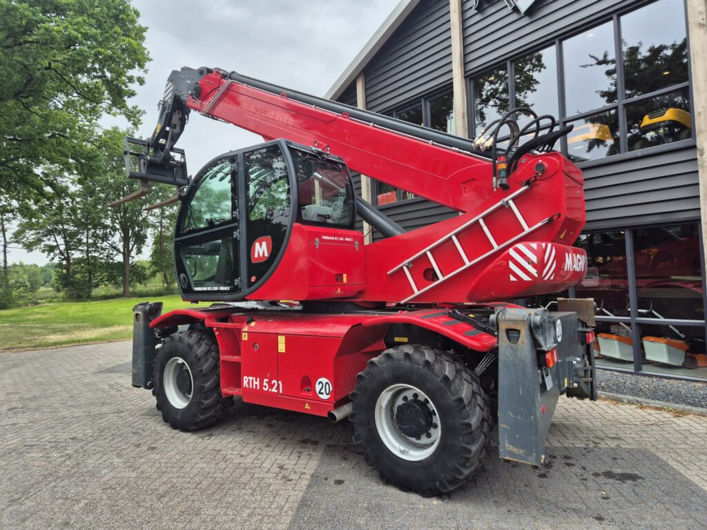 MAGNI RTH 5.21 D/D - Телескопичен товарач: снимка 3 MAGNI RTH 5.21 D/D - Телескопичен товарач: снимка 3