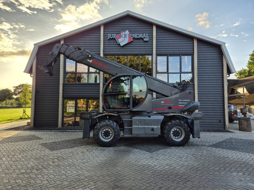 MAGNI RTH 5.23 smart - Телескопичен товарач: снимка 1 MAGNI RTH 5.23 smart - Телескопичен товарач: снимка 1