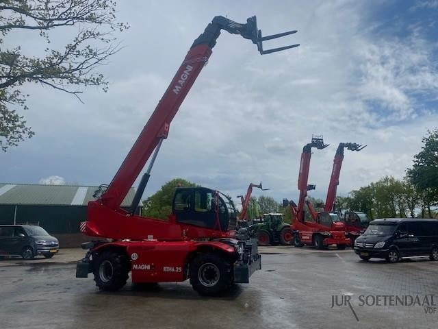 MAGNI RTH 6.30 SH - Телескопичен товарач: снимка 4 MAGNI RTH 6.30 SH - Телескопичен товарач: снимка 4