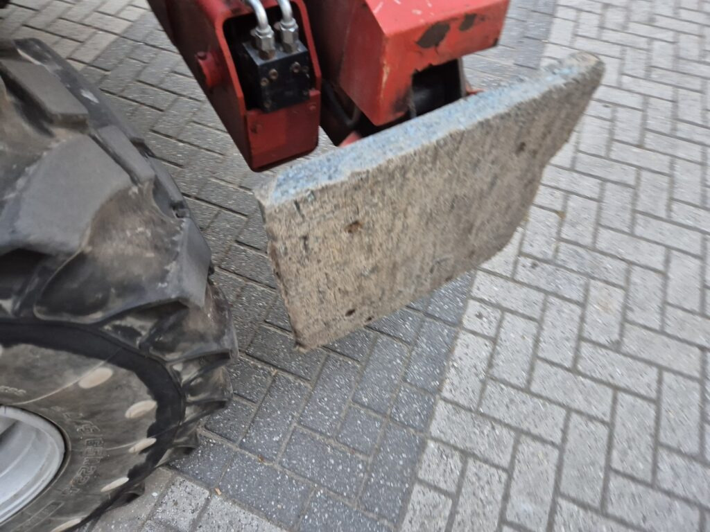 Телескопичен товарач MANITOU MRT 2150 privilege: снимка 9