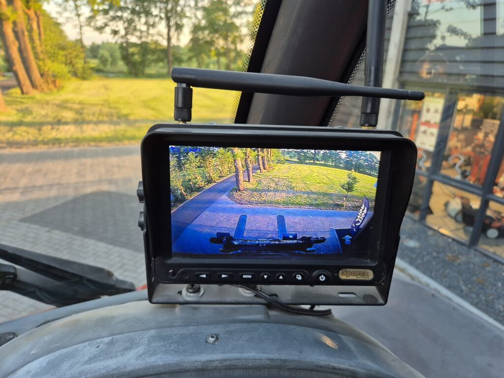 Телескопичен товарач MANITOU MRT 2150 privilege: снимка 13