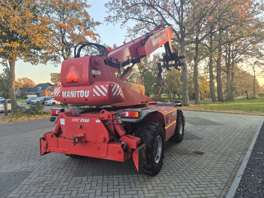 MANITOU MRT 2150 privilege - Телескопичен товарач: снимка 5 MANITOU MRT 2150 privilege - Телескопичен товарач: снимка 5