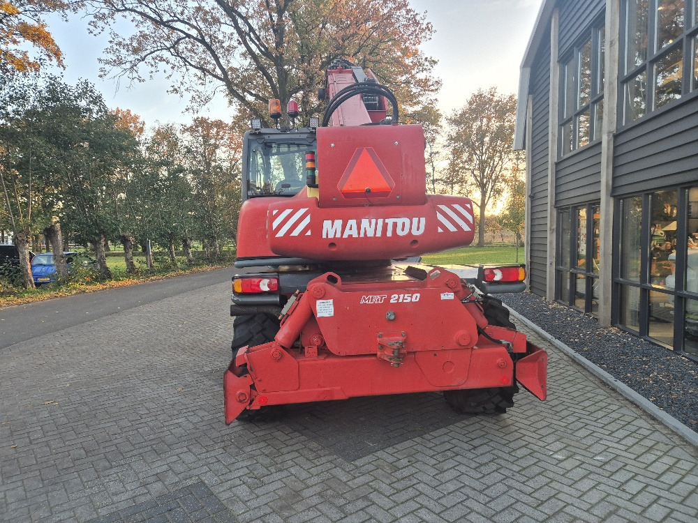 MANITOU MRT 2150 privilege - Телескопичен товарач: снимка 4 MANITOU MRT 2150 privilege - Телескопичен товарач: снимка 4