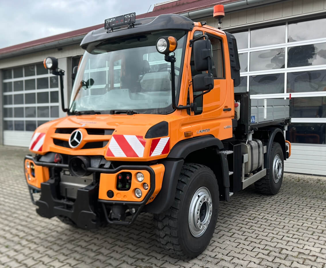 Unimog 530 - U530 405 44301 Mercedes Benz 405 - Комунална/ Специална техника: снимка 1 Unimog 530 - U530 405 44301 Mercedes Benz 405 - Комунална/ Специална техника: снимка 1