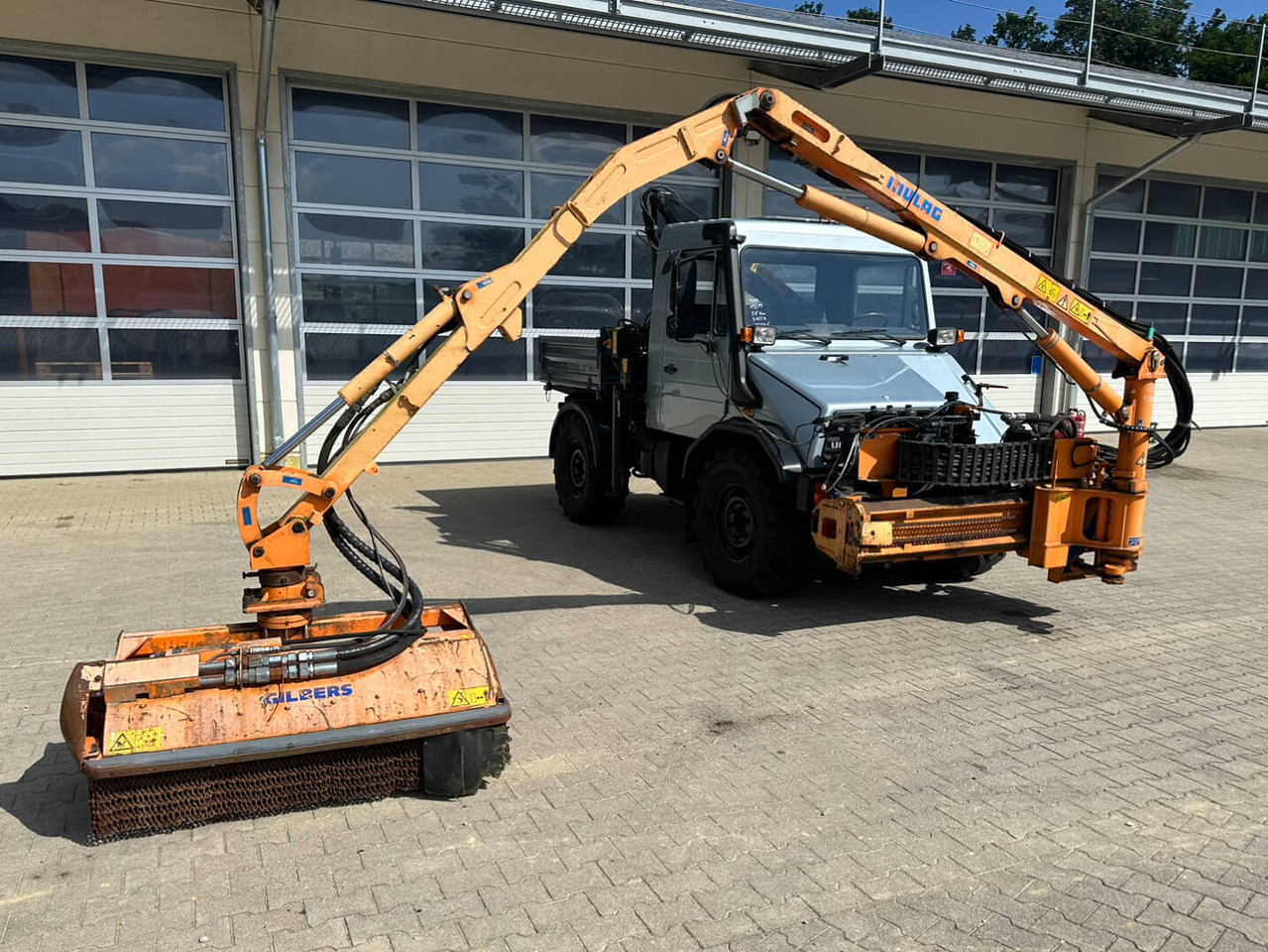 Unimog Frontauslegermähgerät Mulag FME600 - Шредер с телескопично рамо: снимка 2 Unimog Frontauslegermähgerät Mulag FME600 - Шредер с телескопично рамо: снимка 2