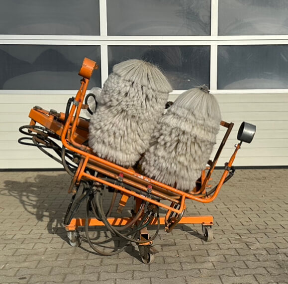 Четка Unimog Leitpfostenwaschgerät  Schmidt RPS-H: снимка 1