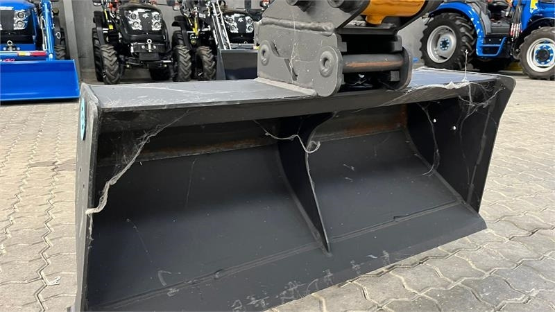 C&P Skovl NY 100cm planereskovl med S30-150 skifte på - Кофа за Строителна техника: снимка 1 C&P Skovl NY 100cm planereskovl med S30-150 skifte på - Кофа за Строителна техника: снимка 1