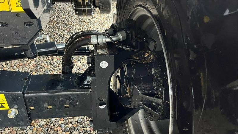 Case IH 8250 Axial-Flow med 35fod Varicut skærebord. Dansk - Зърнокомбайн: снимка 4 Case IH 8250 Axial-Flow med 35fod Varicut skærebord. Dansk - Зърнокомбайн: снимка 4