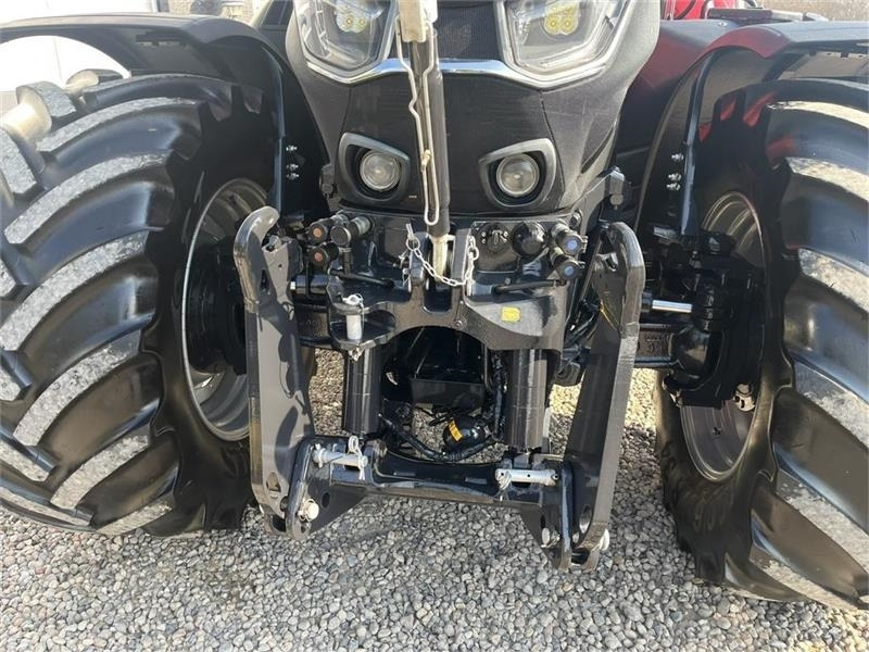 Case IH Optum 300 CVX Velholdt traktor med det rigtige uds - Трактор: снимка 4 Case IH Optum 300 CVX Velholdt traktor med det rigtige uds - Трактор: снимка 4