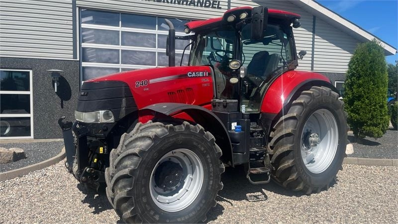 Case IH Puma 240 CVX Med frontlift og evt. RTK GPS - Трактор: снимка 2 Case IH Puma 240 CVX Med frontlift og evt. RTK GPS - Трактор: снимка 2