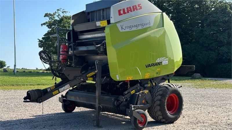 Claas Variant 485 RC velholdt gård maskine. Lige taget i - Рулонна сламопреса: снимка 2 Claas Variant 485 RC velholdt gård maskine. Lige taget i - Рулонна сламопреса: снимка 2