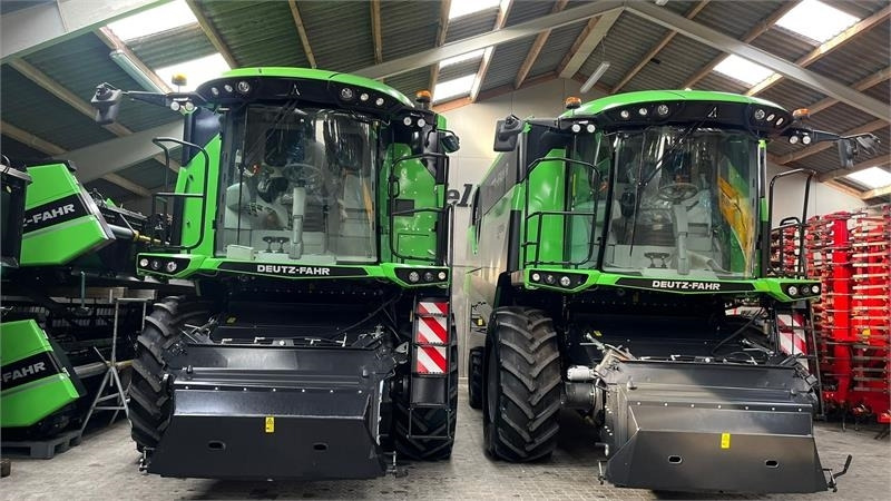 Deutz-fahr 7206 With 24feed - 7.2m header. New and unused Com - Зърнокомбайн: снимка 2 Deutz-fahr 7206 With 24feed - 7.2m header. New and unused Com - Зърнокомбайн: снимка 2