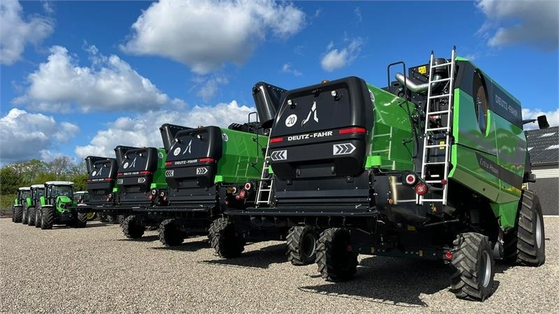 Deutz-fahr 9340 TTV 9340 TTV WARRIOR, New and unused tractor - Трактор: снимка 3 Deutz-fahr 9340 TTV 9340 TTV WARRIOR, New and unused tractor - Трактор: снимка 3